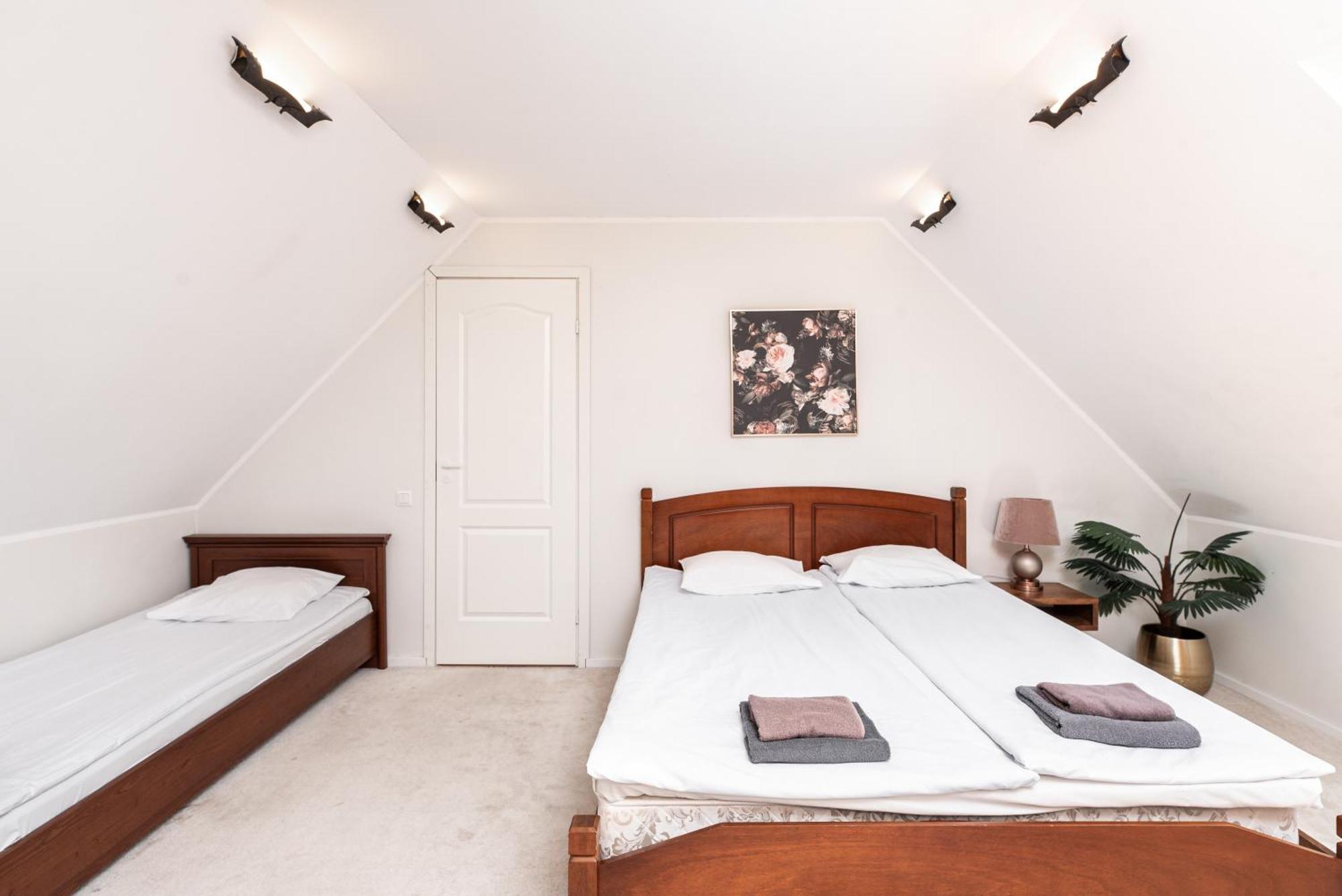 Airhome - Old Dominican Monastery Tallinn Extérieur photo