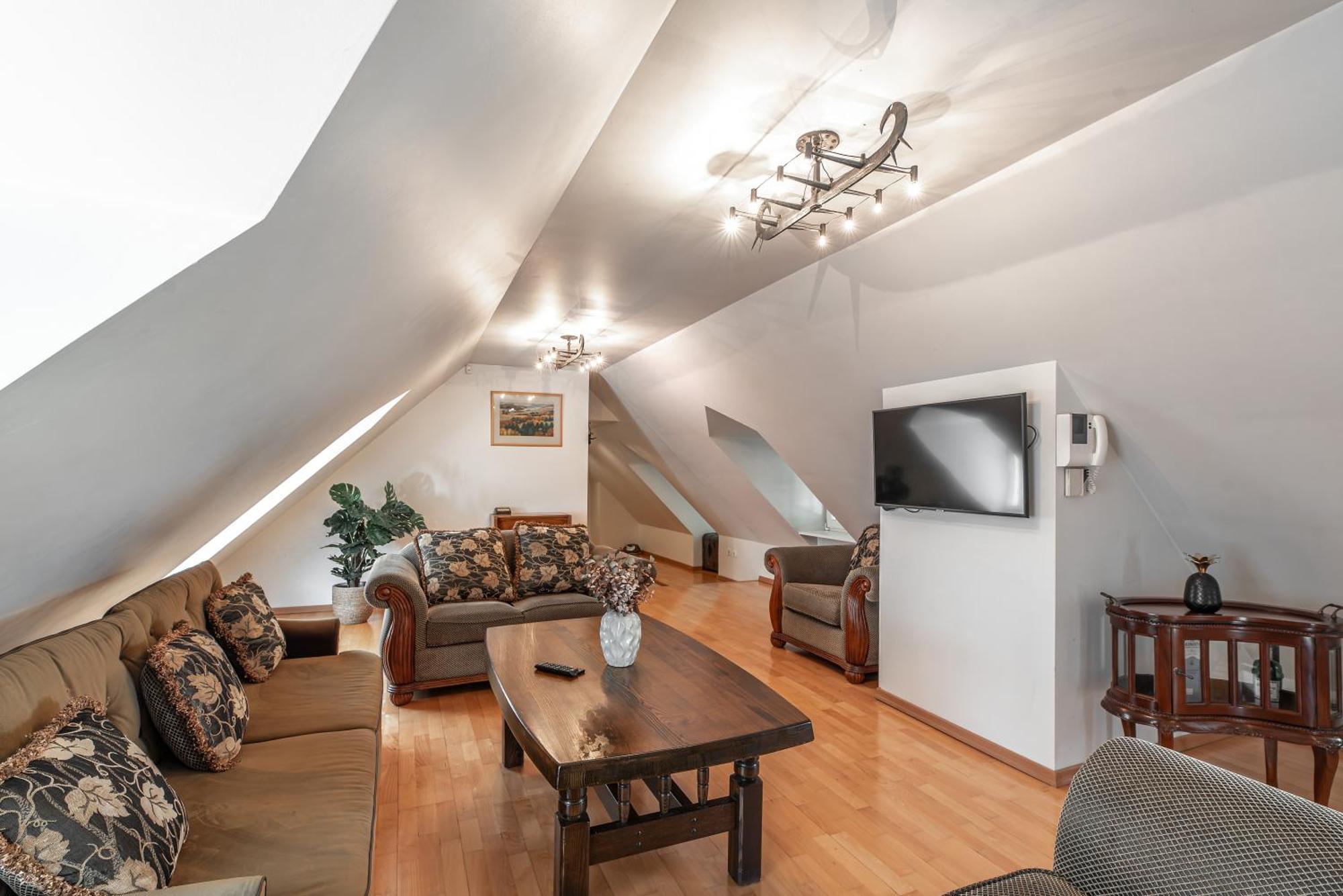 Airhome - Old Dominican Monastery Tallinn Extérieur photo