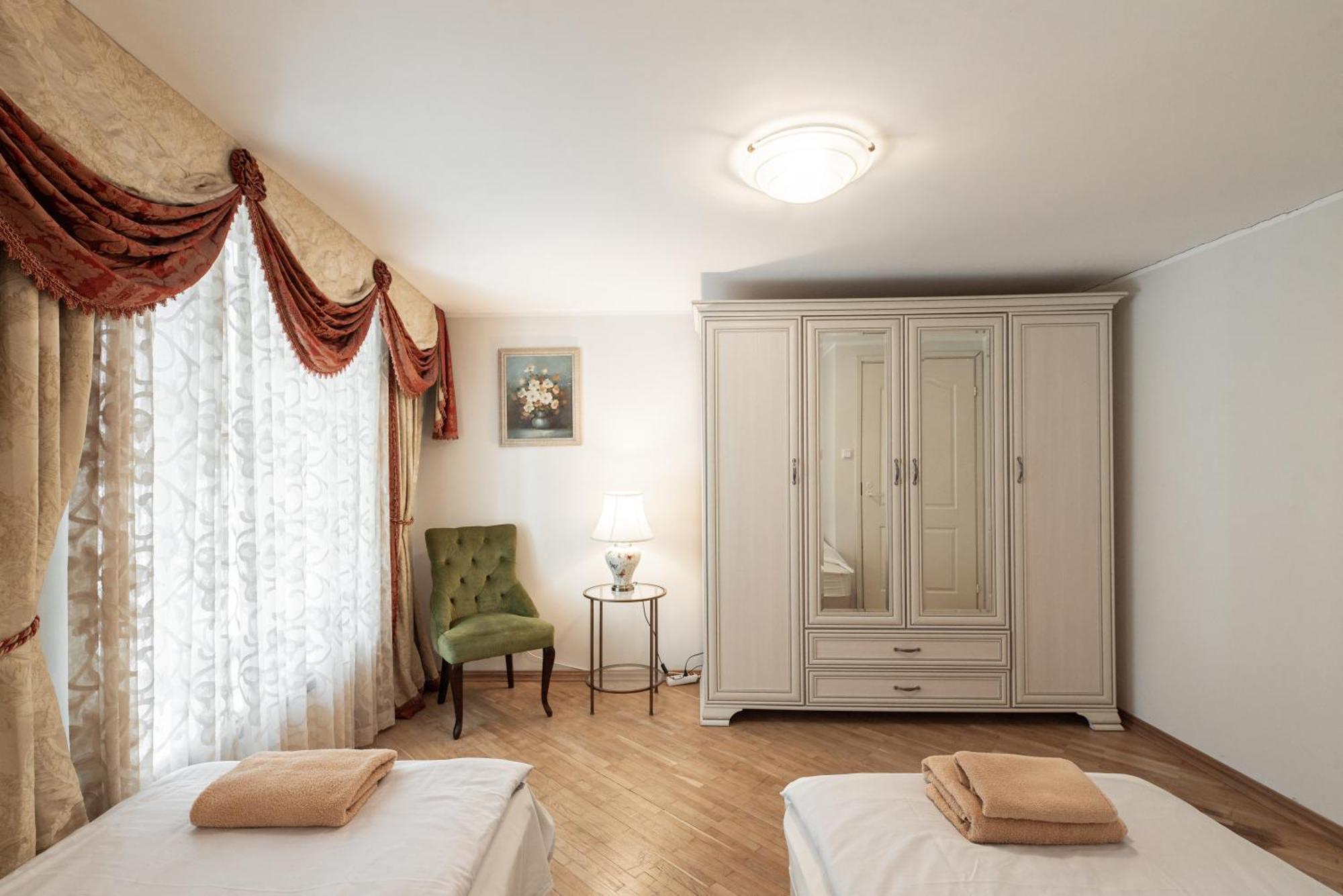Airhome - Old Dominican Monastery Tallinn Extérieur photo