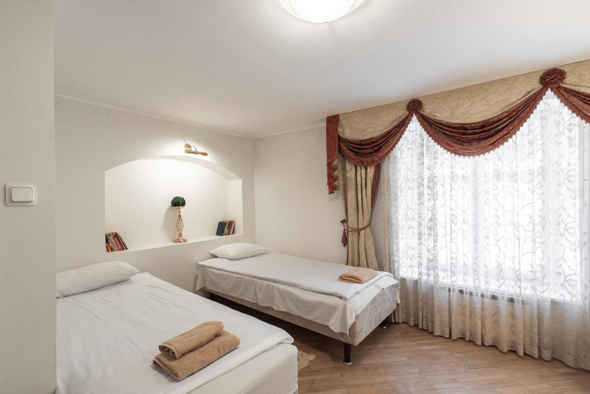 Airhome - Old Dominican Monastery Tallinn Extérieur photo