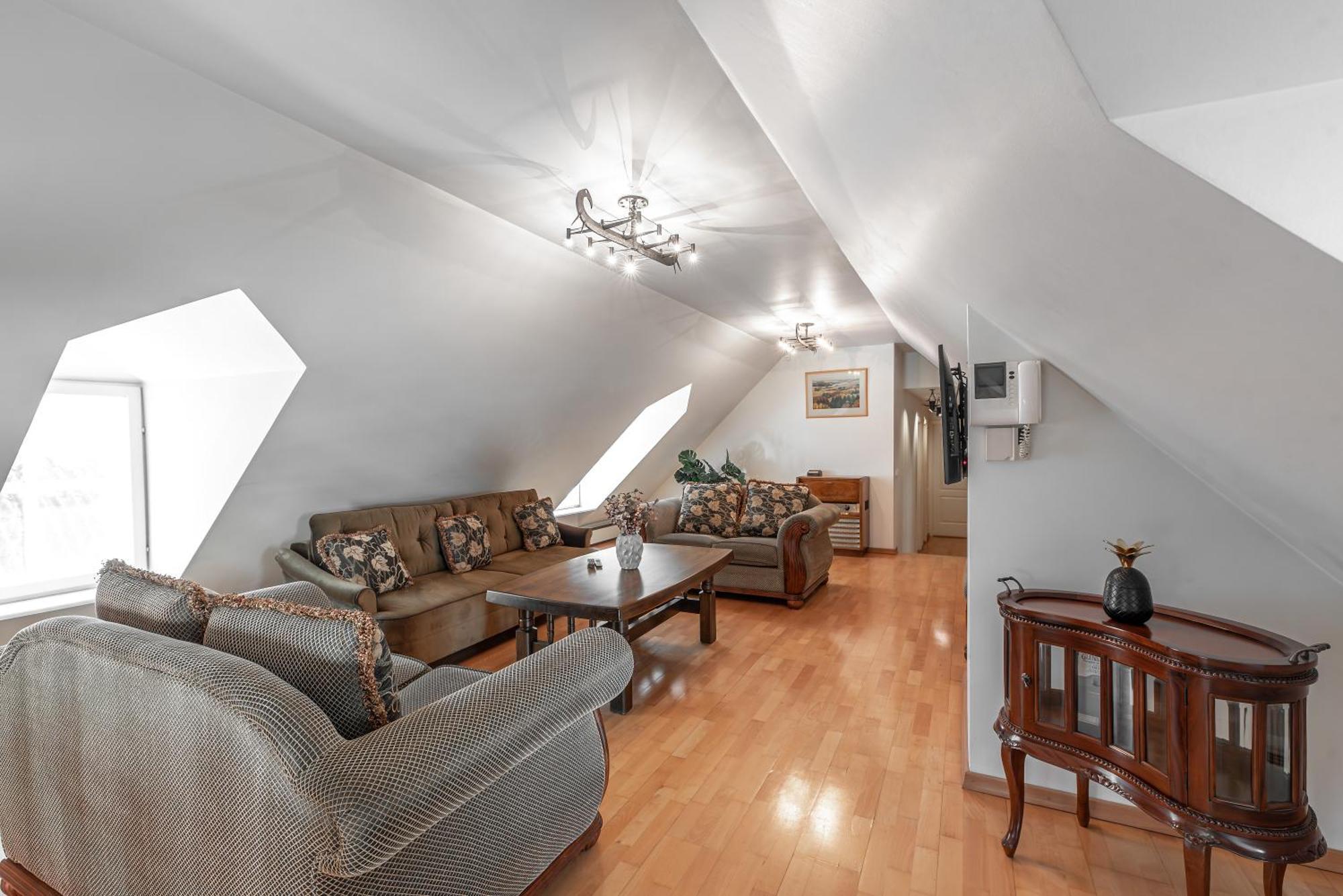 Airhome - Old Dominican Monastery Tallinn Extérieur photo