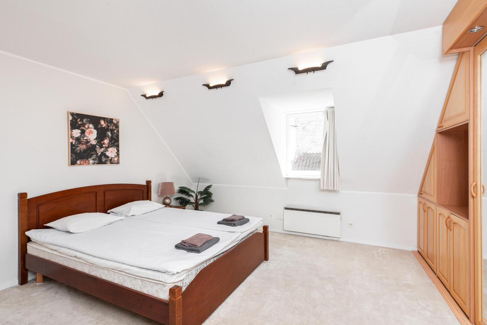 Airhome - Old Dominican Monastery Tallinn Extérieur photo