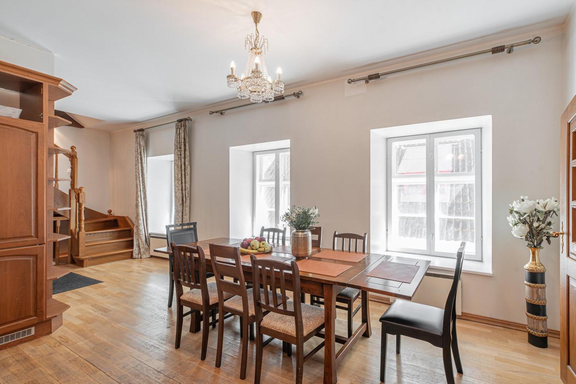 Airhome - Old Dominican Monastery Tallinn Extérieur photo